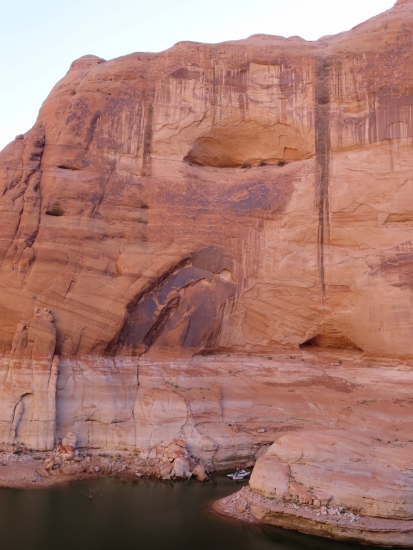Iceberg Canyon Monday morning 9-23-13 Secret of Life was tied to a tree and a rock across from everyone else