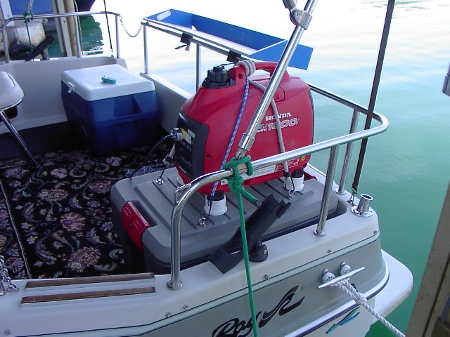 I'll get a photo of the set-up on the swim step next time I'm out on the hook!