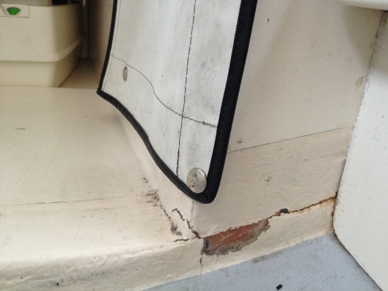 inside into v berth