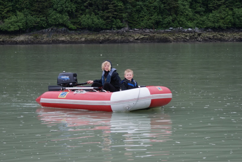 Isabelle (9) and Gabriel (7) running the Zodiake solo for the first time.