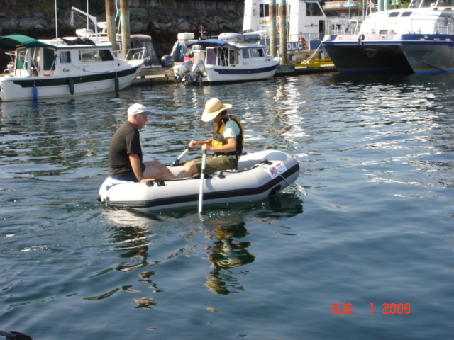 Jan & Stacy in the dinghy