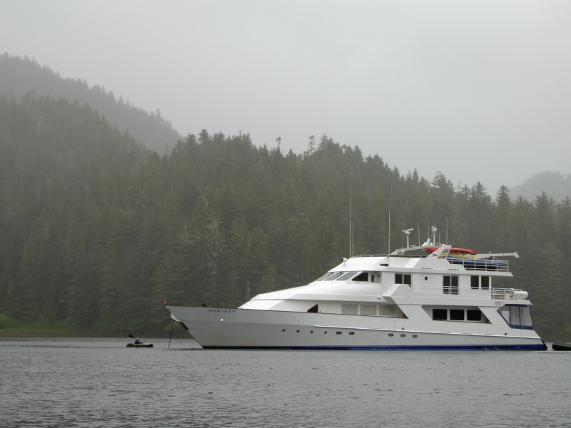 Jay in Mokai paddling around the Alaska Quest mini cruise ship