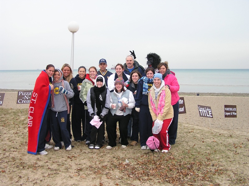 Kiwanis Polar Plunge  12-4-2004