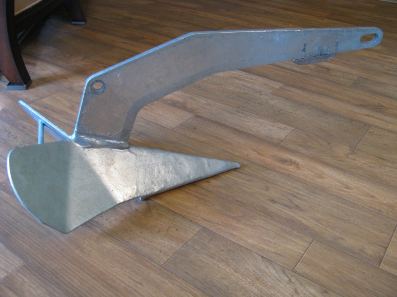 LEWMAR DELTA 22 Pound Anchor With Lead Shim Installed