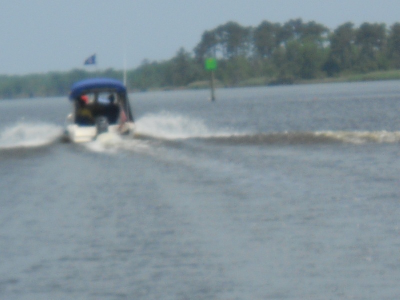 Litl Tug planed out in the Pasquatank River