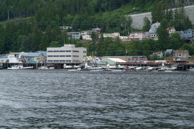 LOCKING FOR HARBOR.jpg