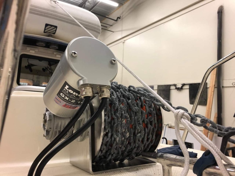 Lone Star GX2 anchor winch