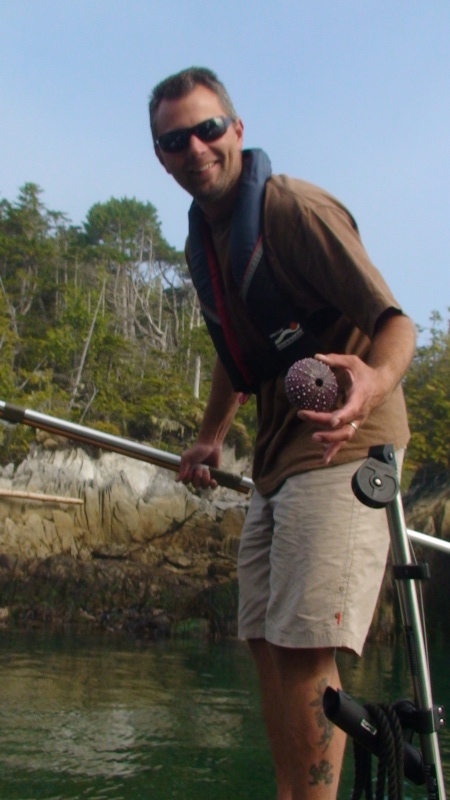 Loot! An intact urchin shell.