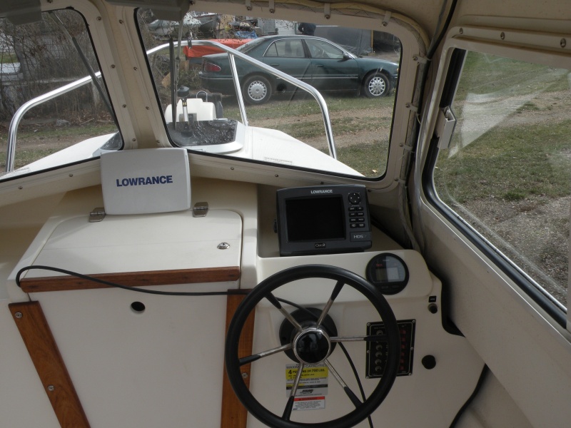 Lowrance HDS 7 c/w structure scan