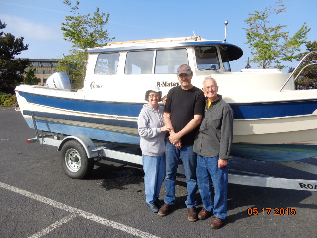 May 17, 2015
Squalicum Harbor 
After leaving FH about 5am we were able to connect up with our son upon our arrival back in Bellingham before 8 am. Yeah!!!