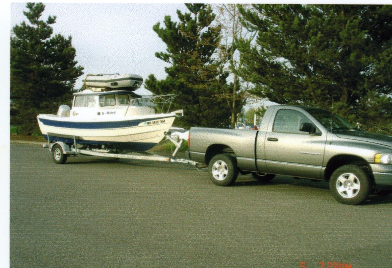 May 2006 Squalicum Harbor parking lot:
Getting ready to go to Lopez Island.