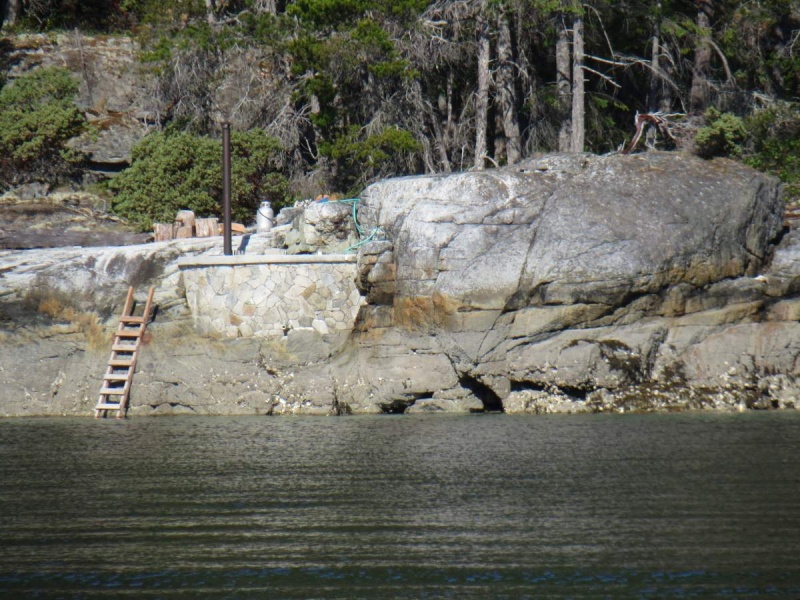 Mink Island hot tub