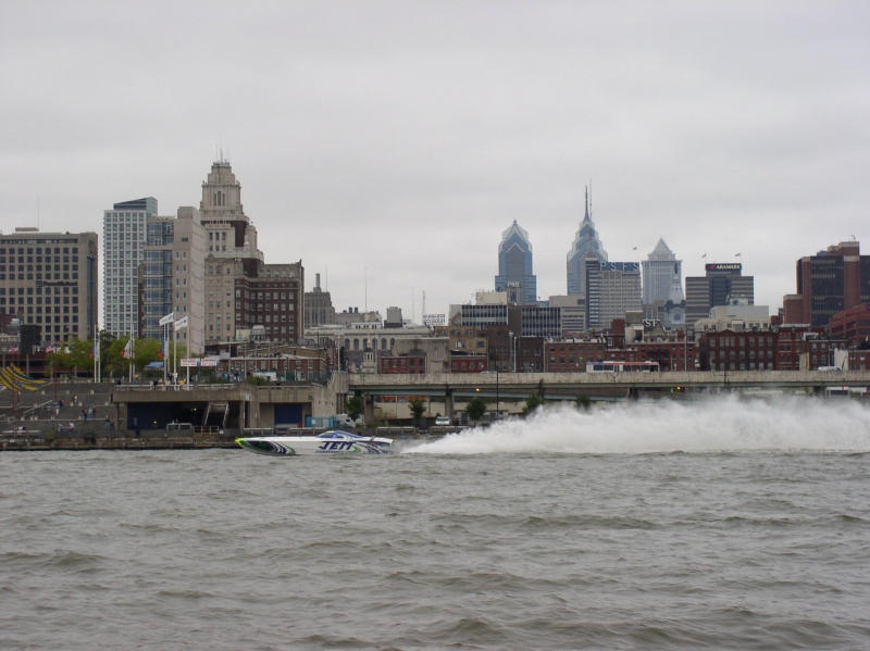 (Minnow) Philly waterfront