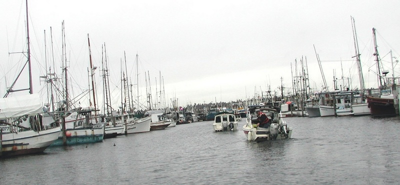 Miss Mirth and Sea Shift Leaving Fisherman's Terminal