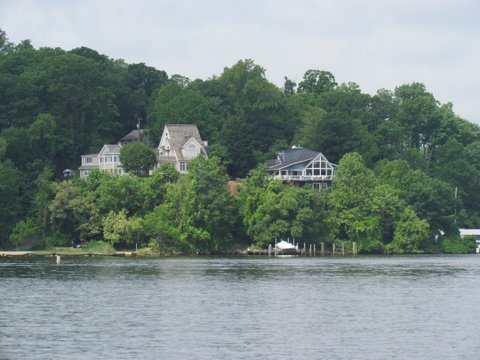 More of the Clements Creek ghetto area