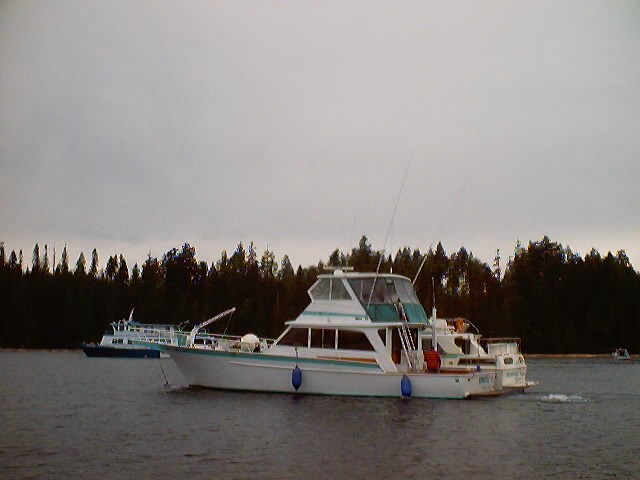 (Mr. Fisherman) Tinker Toy with the 36' Whistle Punk Starboard tied.