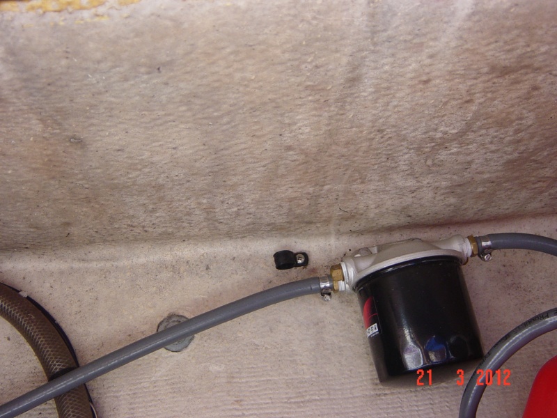 New 10 micron wter seperator and new fuel lines with new bulb