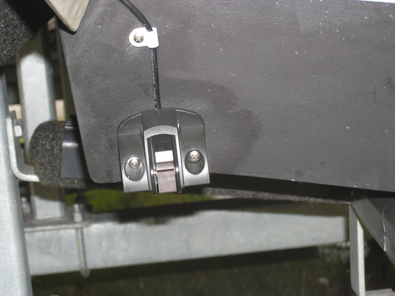 New Raymarine temperature & paddlewheel speed-through-water sensor