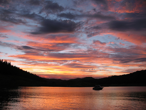 Nightfall on Shasta Lake