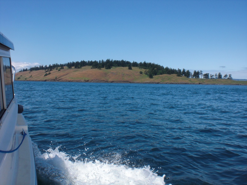 Nomad heading back to Canada. Spieden island coming up.
