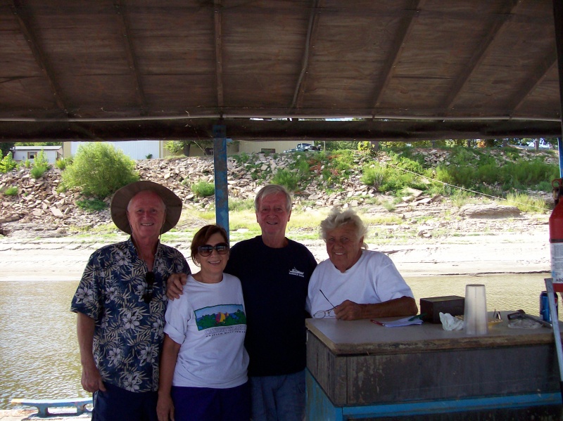 north on the Mississippi, with some famous people at a famous place,  Hoppies