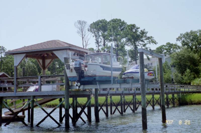 Not sure if we ever found out the owners of this boat. It was on the intercoastal waterway from Southport to Myrtle Beach.