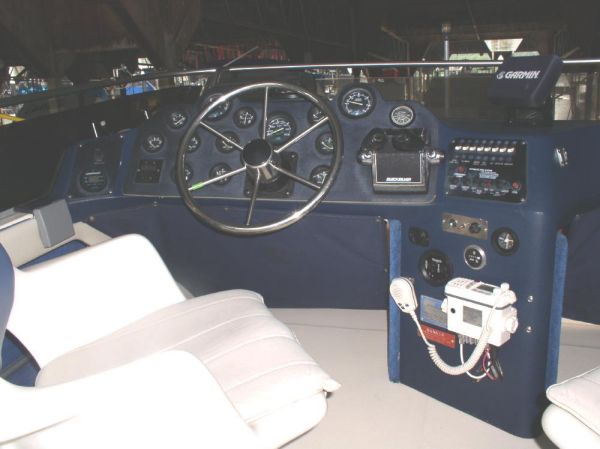 Note Portside Helm Station