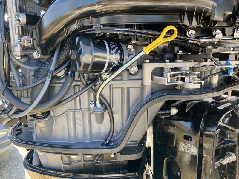 Oil filter on Suzi 200
