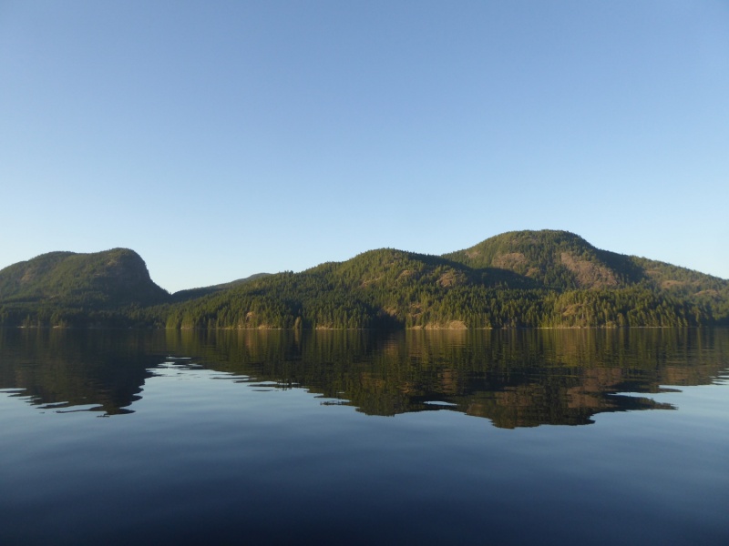 Okisollo Channel was like a lake, and I didn\'t see another boat in the 2 and a half hours I was rowing about in it!
