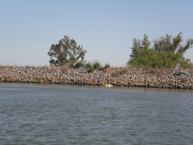 On my way to Rio Vista I saw this craft about 8ft long. Then I saw a USGS boat on the oppsite shore. I think this was a bottom survey vessel.