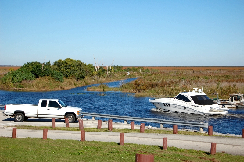 One of three boats I saw on the lake all weekend...on the rim route at Clewiston.