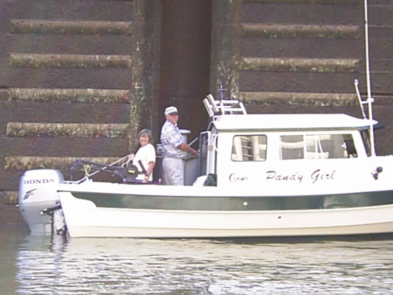 Pandy Girl Jim & Sandy locking through