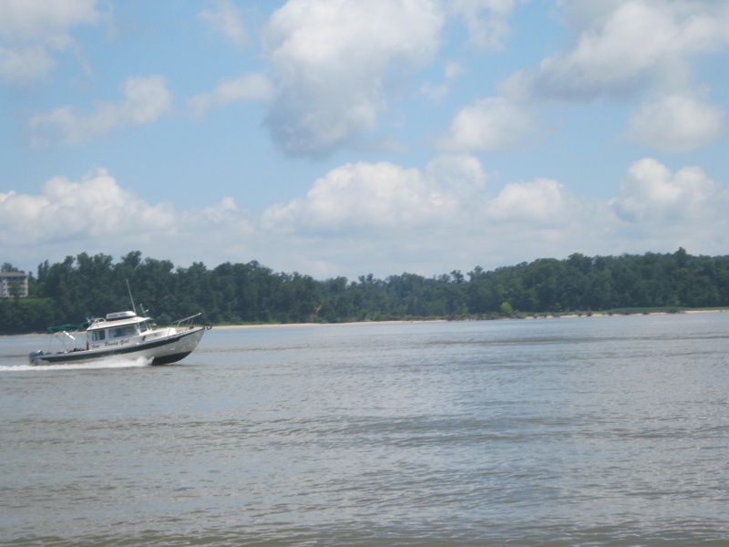 PANDY GIRL on the James River