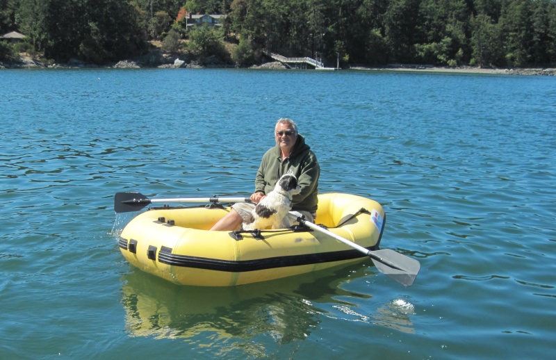 Pat and Baxter in Dinghy at Blind Island 8-16-16