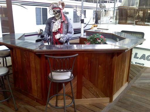 pat, serving up drinks at the state docks on lake cumberland