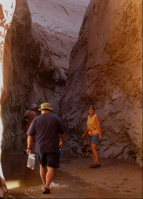 Pat, Toni and Russ in Slot in Fifty Mile Canyon 9-22-09