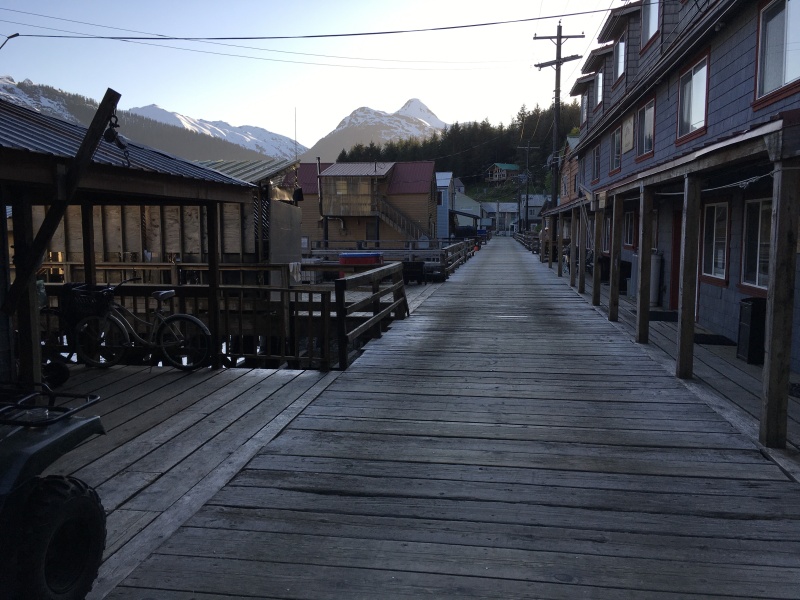Pelican Main Street board walk