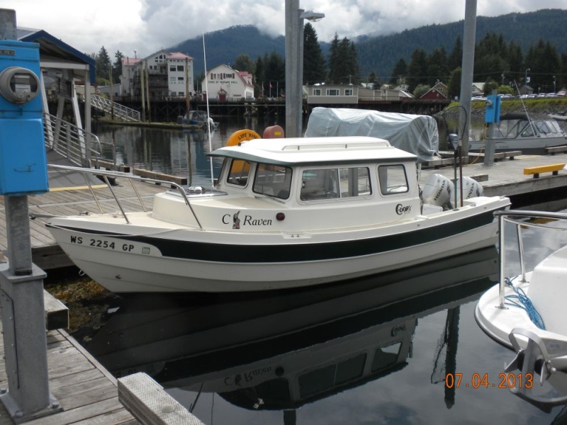 Petersburg C-Dory, "C-Raven," visiting from Wisconsin. Petersburg - July 2013 DSCN4264