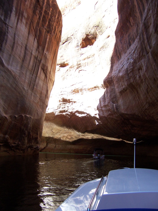 Photo in the narrow canyon on the way to Cathedral in the Desert 9-27
