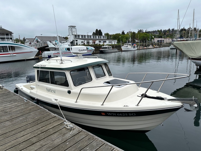 Point Hudson docked