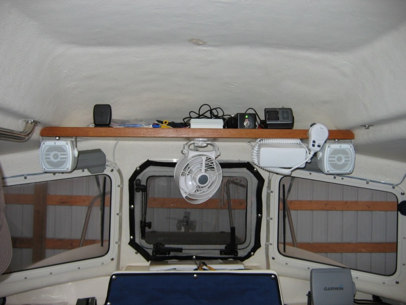 Poly Planar MA-840 Speakers