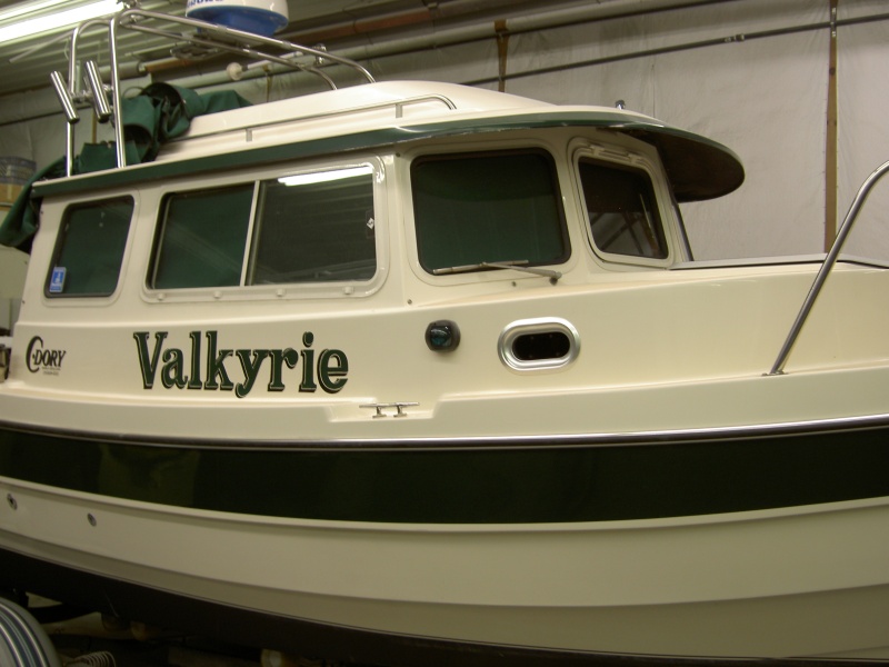 Porthole installation: How-to Project stolen/borrowed from Rollie on C-Batical!