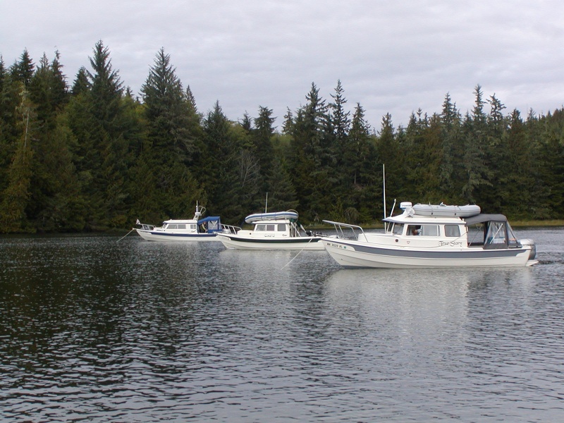 Potts Lagoon at Anchor