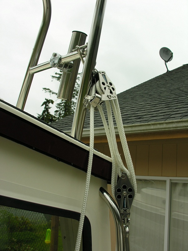 Pulley Block attached to Radar arch