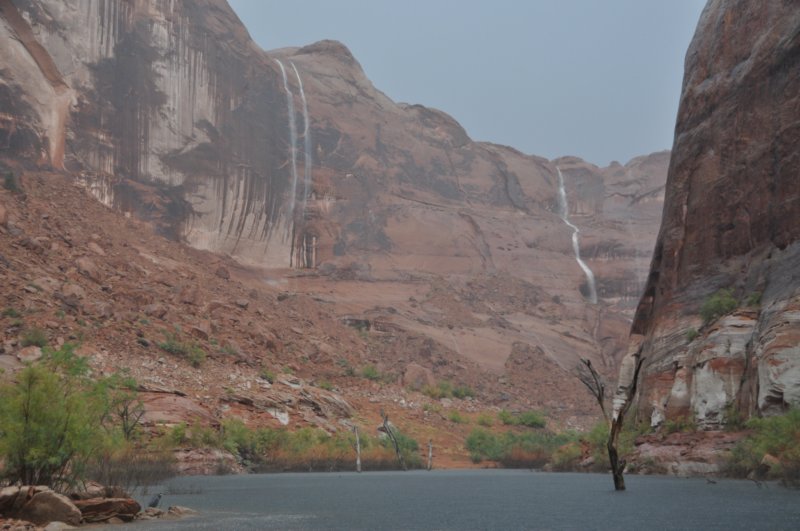 Raining hard at the back of Iceberg Canyon