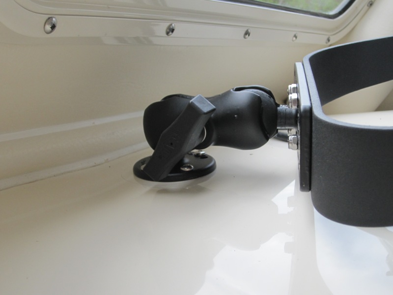 Ram mount for chartplotter