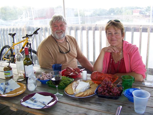 Ray & Paula from Island Trade enjoying the priced right lobstah!