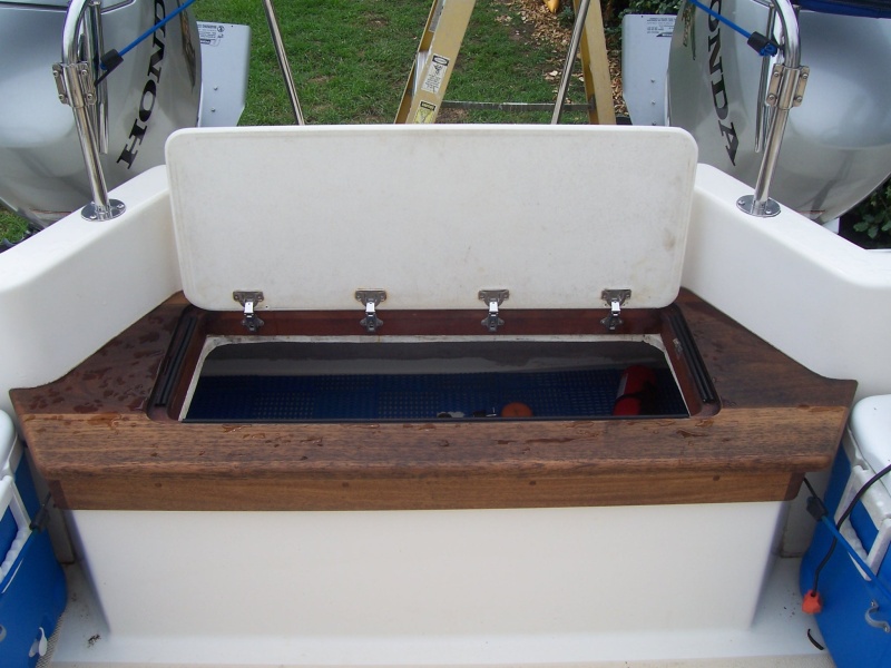 Rear cockpit seat