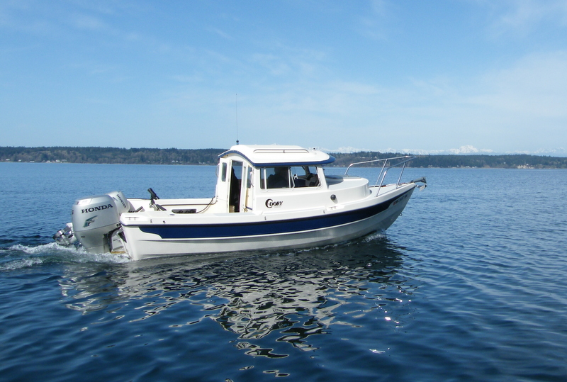 Rob (Neblig) headed to Cutts Island.
A perfect spring day on the water.