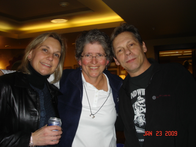 Robbi 'C-RUN' with
Diane & Jeff IMMACU~NADA